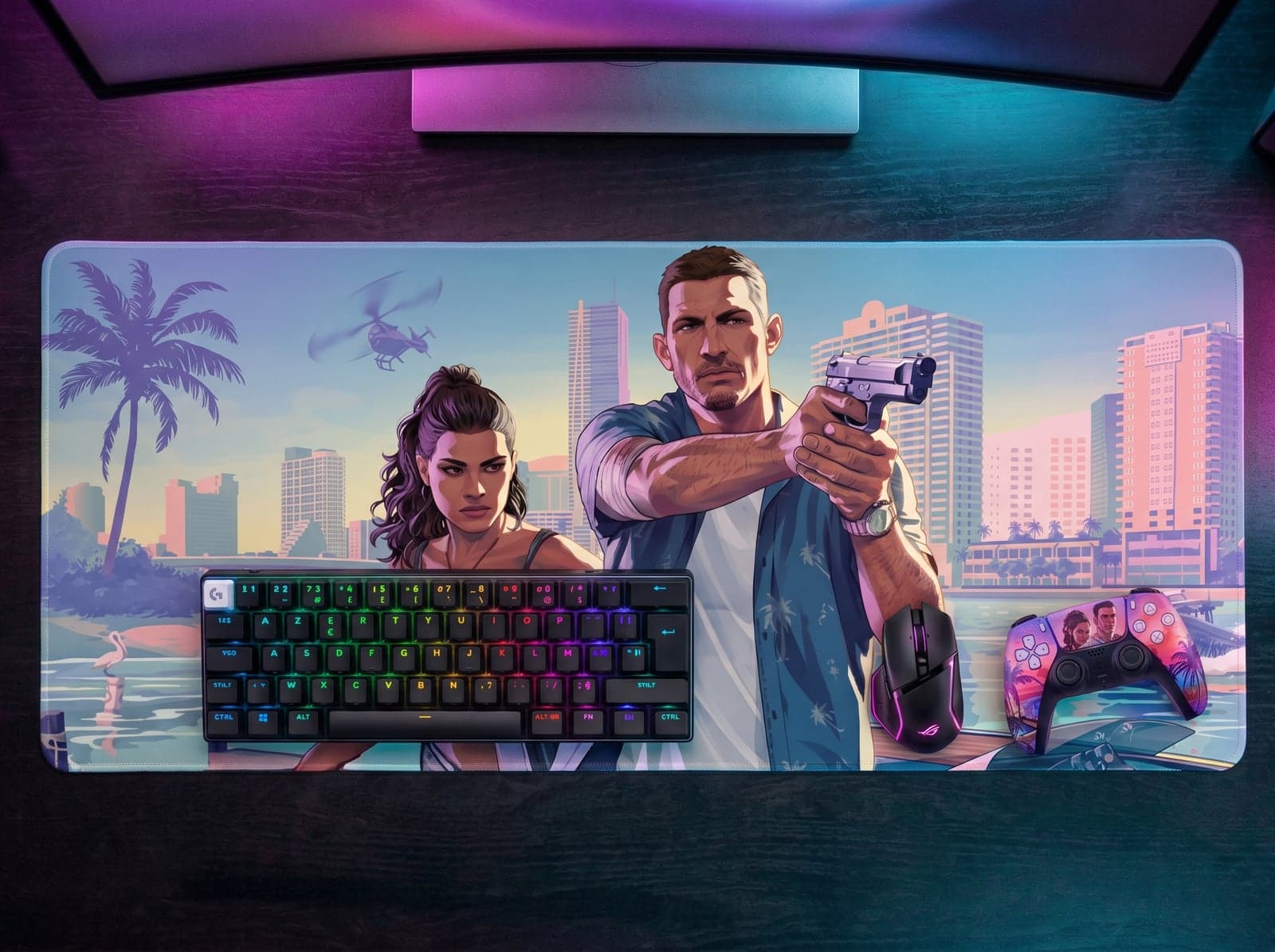 Tapis de souris GTA 6 — Jason & Lucia